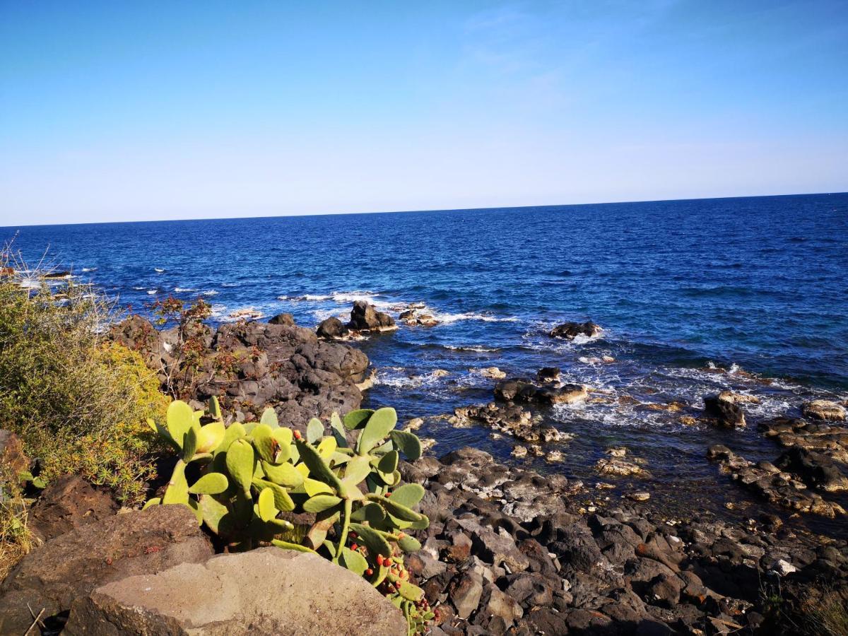 La Lampara Apartment Aci Castello Exterior foto